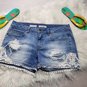 Wild Blue Sadie Robertson jeans shorts crochet accents distressed stretch